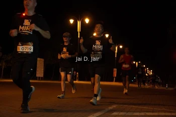 Runner Photo 1910822