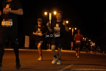 Runner Photo 1910840