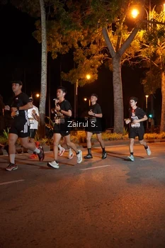 Runner Photo 1910912