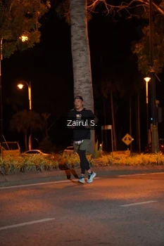 Runner Photo 1911055