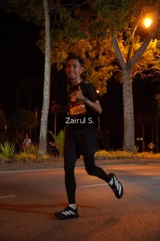 Runner Photo 1911275