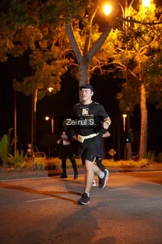 Runner Photo 1911285
