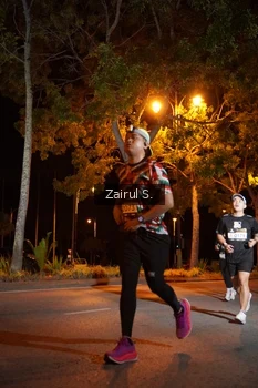Runner Photo 1911291