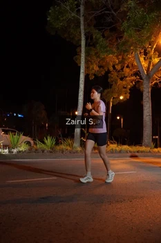 Runner Photo 1911316