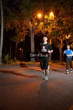 Runner Photo 1911336