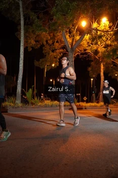 Runner Photo 1911380