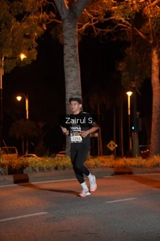 Runner Photo 1911489