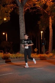 Runner Photo 1911493