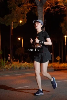 Runner Photo 1911496