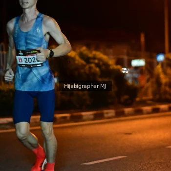 Runner Photo 1911566