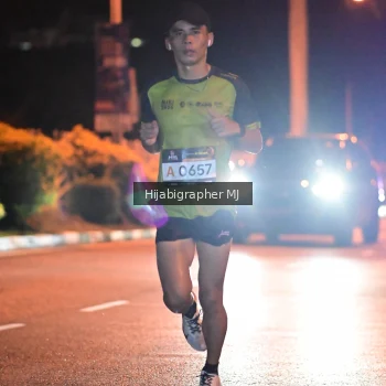 Runner Photo 1911570