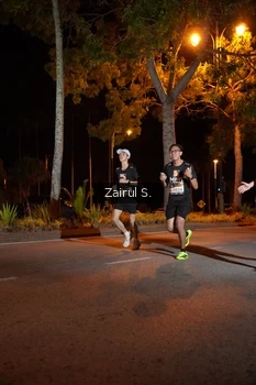 Runner Photo 1911579