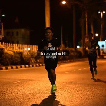 Runner Photo 1911591