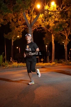 Runner Photo 1911671