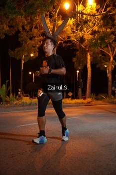 Runner Photo 1911684