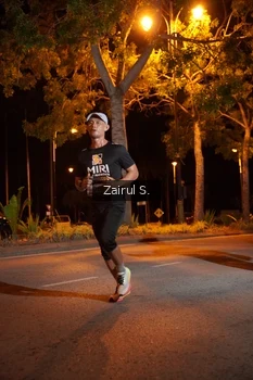 Runner Photo 1911699