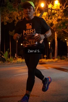 Runner Photo 1911701