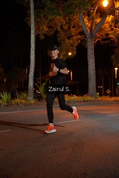 Runner Photo 1911721