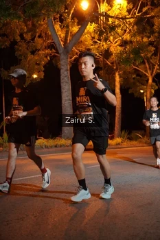 Runner Photo 1911799