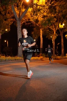 Runner Photo 1911812