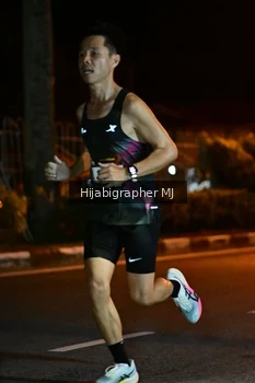 Runner Photo 1911877