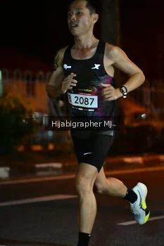 Runner Photo 1911882