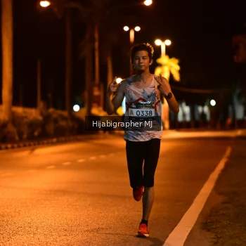 Runner Photo 1911893