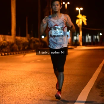Runner Photo 1911898