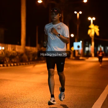 Runner Photo 1911902