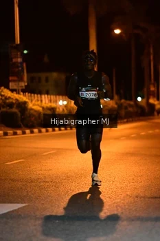 Runner Photo 1912008