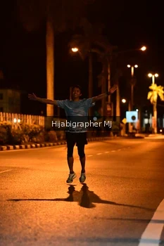 Runner Photo 1912040