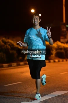 Runner Photo 1912066