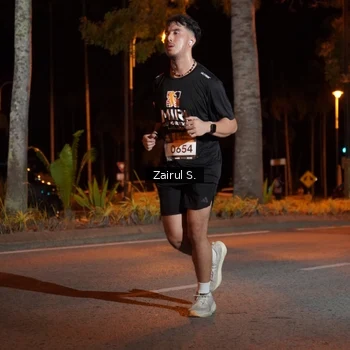 Runner Photo 1912719