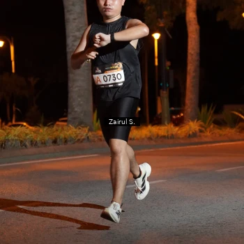 Runner Photo 1912791