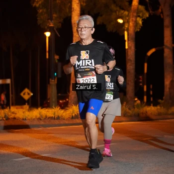 Runner Photo 1912814