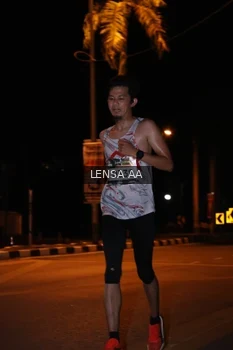 Runner Photo 1914383