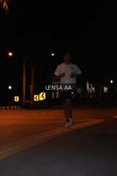Runner Photo 1914394