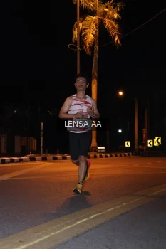 Runner Photo 1914592
