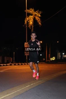 Runner Photo 1914619
