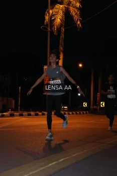 Runner Photo 1914783