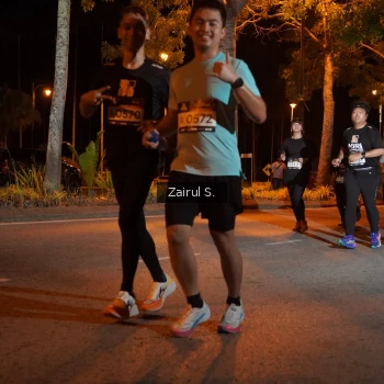 Runner Photo 1916829