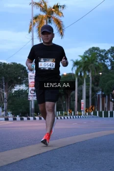 Runner Photo 1917202