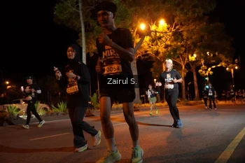 Runner Photo 1917240