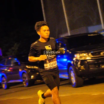 Runner Photo 1917267