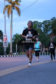 Runner Photo 1917278