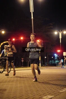 Runner Photo 1917358