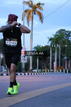 Runner Photo 1917369