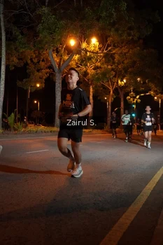 Runner Photo 1917391
