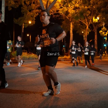 Runner Photo 1917425