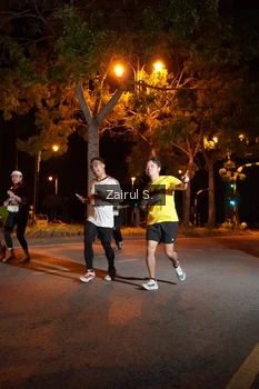 Runner Photo 1917474
